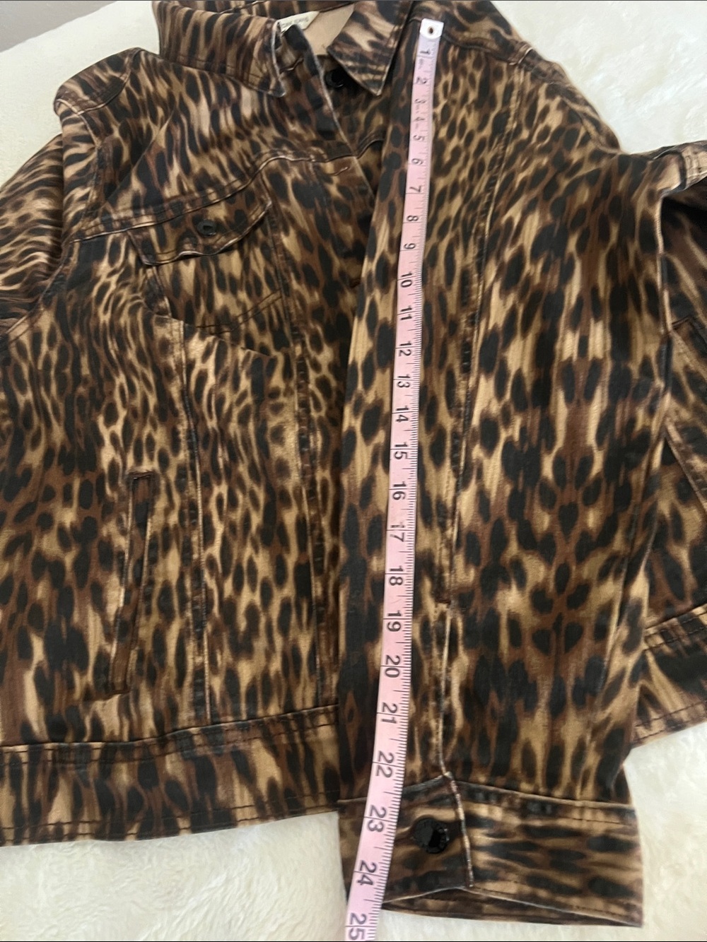 (Jones New York JEANS)Brown Leopard Print Jean Jacket 98% cotton, size 2X - Picture 15 of 17